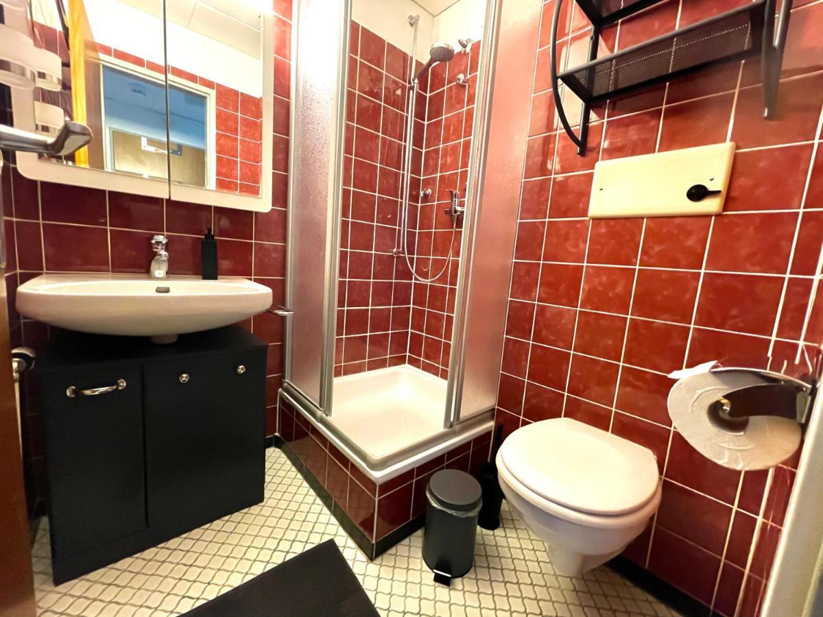 Gemuetliche Ferienwohnung Mit Kostenfreiem Pool ヘーヘンシュヴァント エクステリア 写真