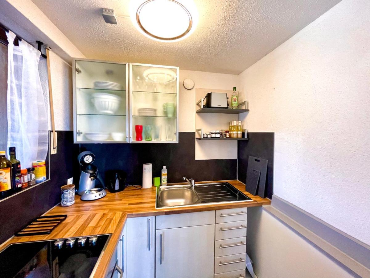 Gemuetliche Ferienwohnung Mit Kostenfreiem Pool ヘーヘンシュヴァント エクステリア 写真